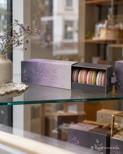 Custom Macaron Boxes by Vorex