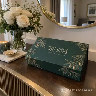 Magnetic Closure Boxes